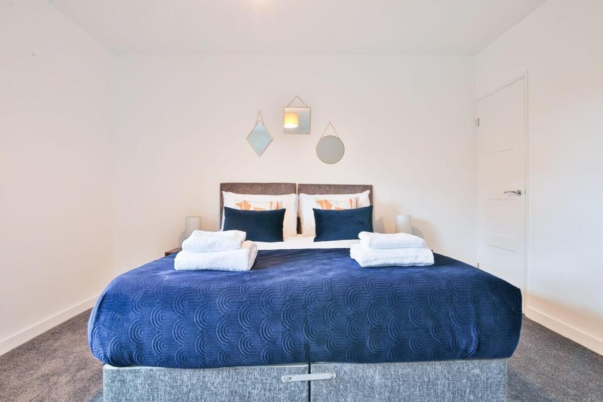3 Bedroom By Littlepiggyrentals Short Lets & Serviced With Wifi & Free Parking Dom wakacyjny Bristol